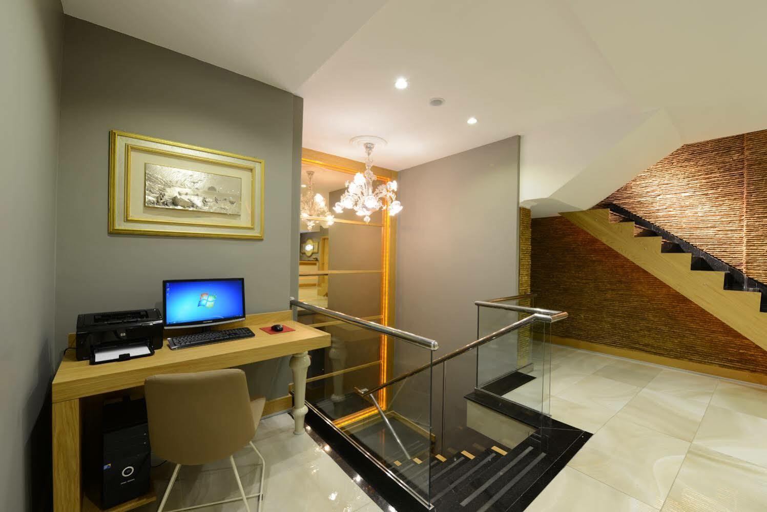 Hotel Olimpiyat Istanbul Exterior photo